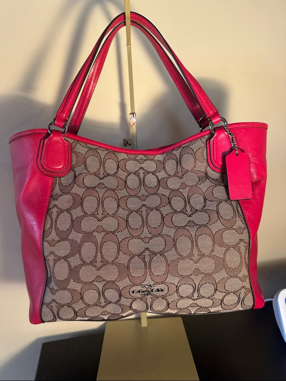 Coach Edie Shoulder Bag Red/Pink Signature